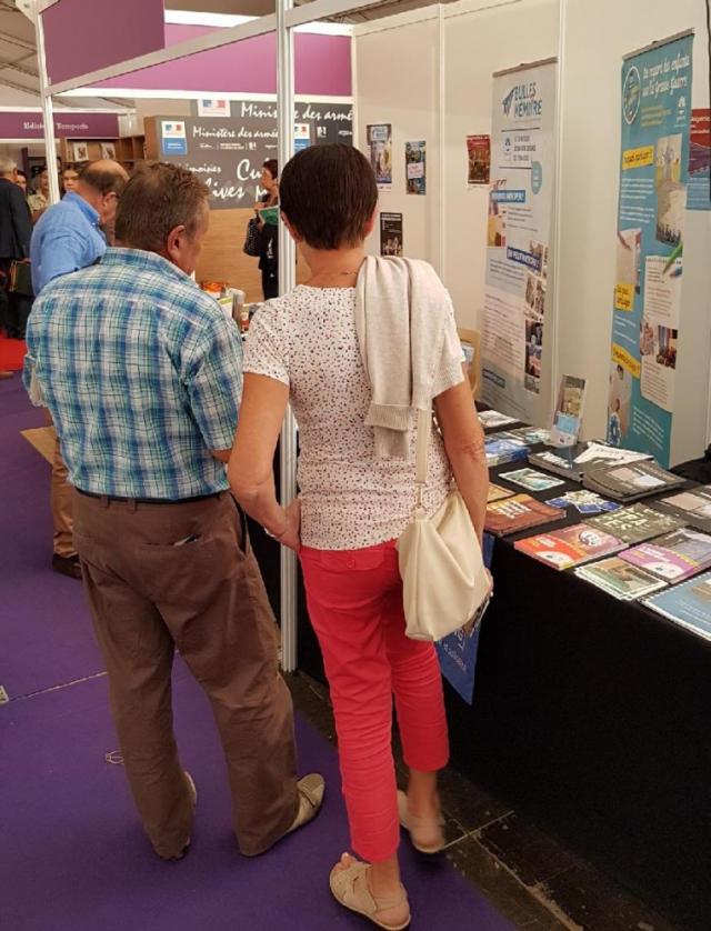 Les visiteurs sont venus nombreux sur le stand de l'ONACVG