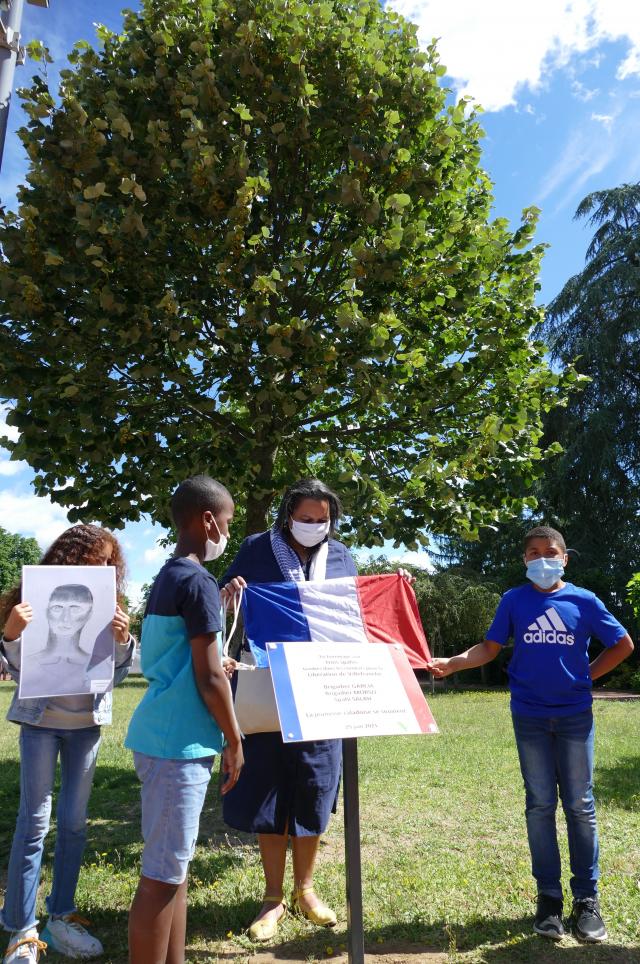 dévoilement de la plaque au parc Lamartine