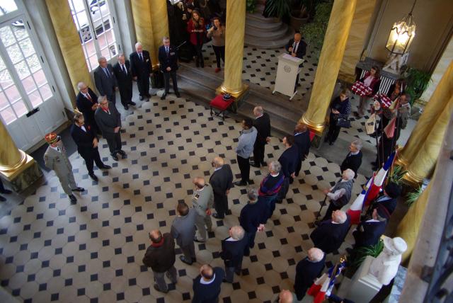 Cérémonie de remise de la croix du combattant à Strasbourg.