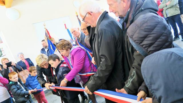 Inauguration du sentier de la mémoire par des écoliers