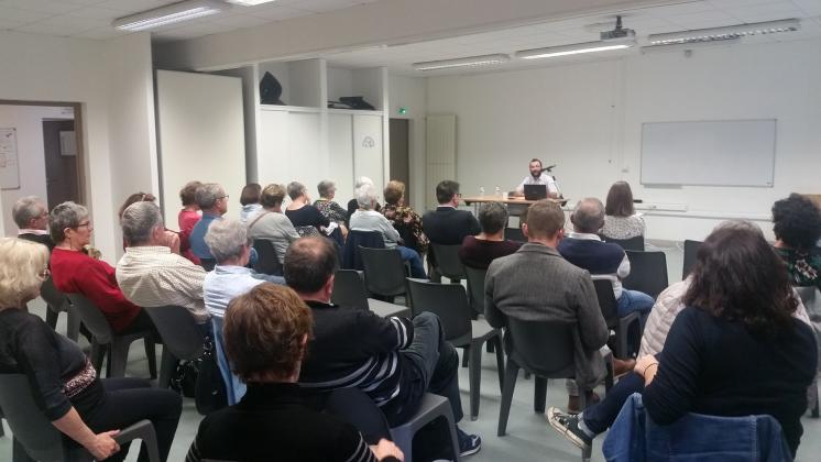 Conférence de Yannick Pouey-Mounou sur le retour des soldats gascons dans leur foyer. 