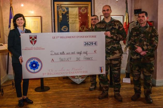 Le 1er régiment d'infanterie de Sarrebourg s'engage pour le Bleuet de France