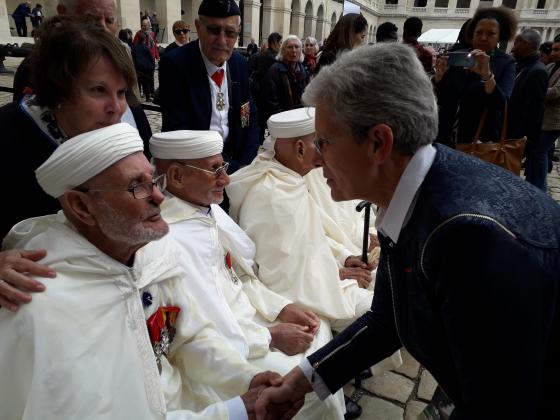 La MIDARM salue Hammou MOUSSIK, lors de la cérémonie nationale d’Hommage aux morts pour la France en Indochine,  juin 2019, aux Invalides