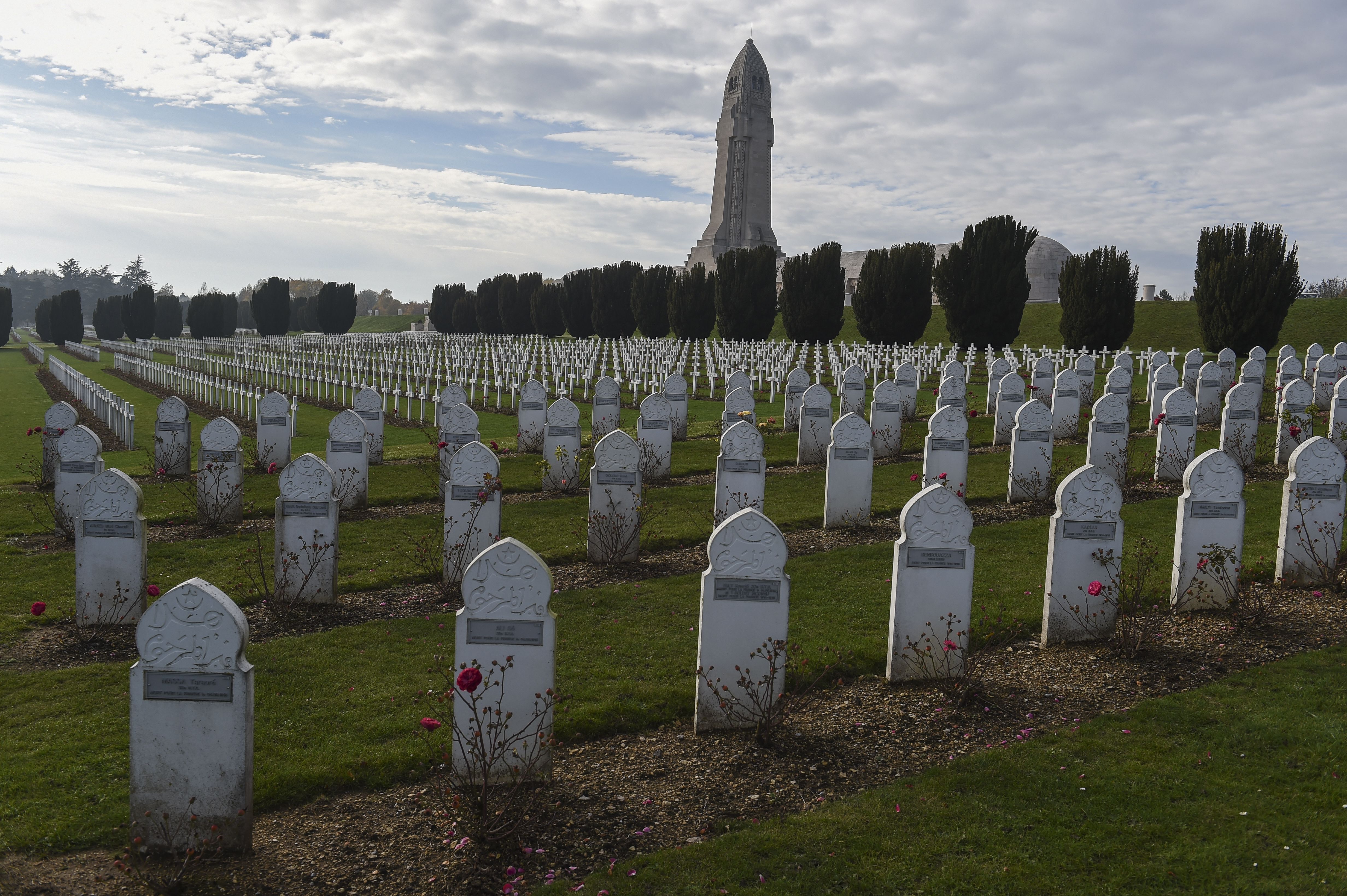 photo Nécropole de Douaumont 
