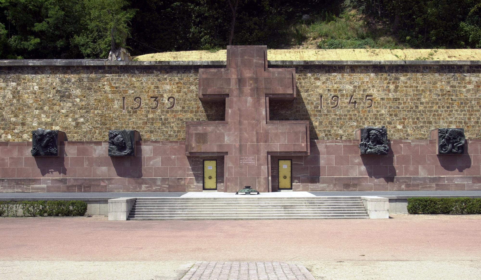 Esplanade copyright DMPA JacquesRobert SGA DMPA