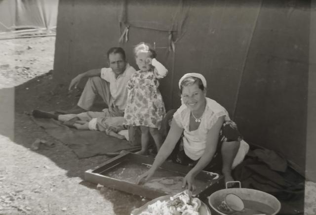 La vie, sous les tentes à Largentière avant la construction de la cité