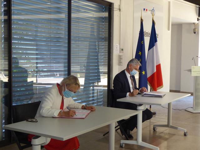 Madame Véronique Peaucelle-Delelis, directrice générale de l