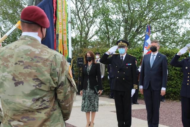Monument Danois autorités