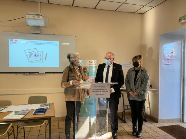 M. Bruno Dupuis directeur du service de l